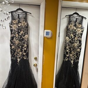 Elegant Black Polka Dot Tulle Skirt